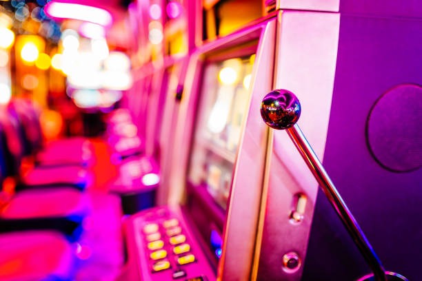 aatoto Top Trend Gaming live table lobby with featured games displayed
